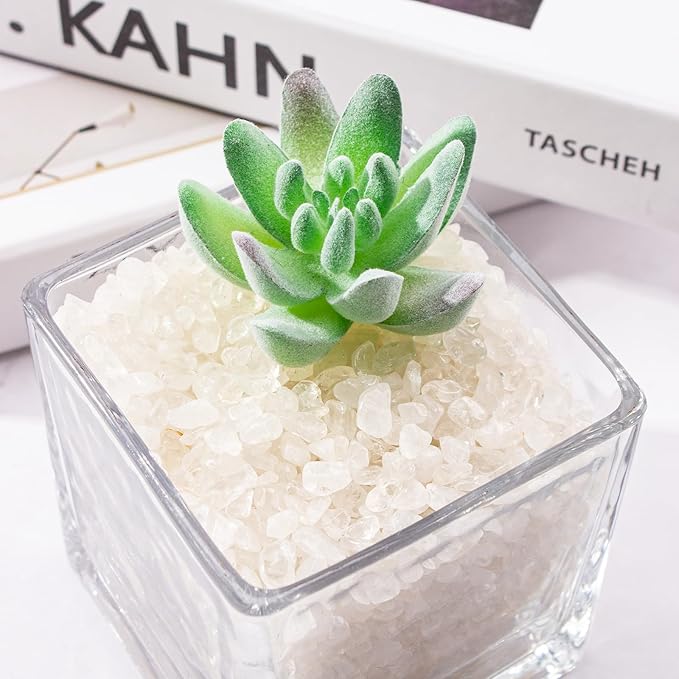 0.5 Lb/230g Clear Quartz Crystal Stone Chips Bulk, Tumbled Healing Crystal Chips Natural Gemstones Crushed Stones Decorative Vase Fillers Aquarium Gravel Rocks, 3-5mm